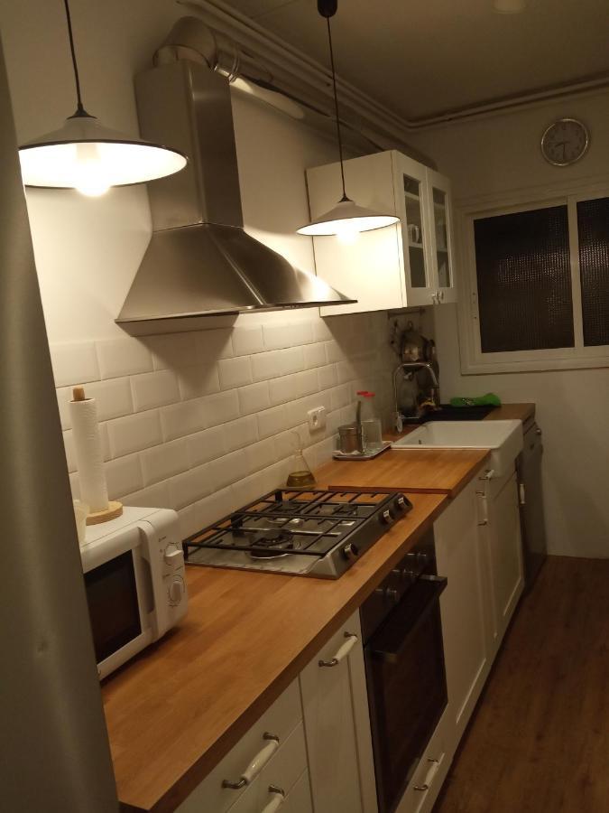 Habitacion Con Patio En Piso Compartido Capellades Eksteriør bilde